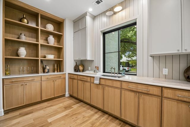 7247 Blythdale Drive, Dallas, TX 75248