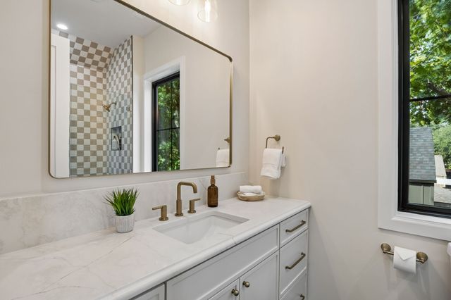 7247 Blythdale Drive, Dallas, TX 75248