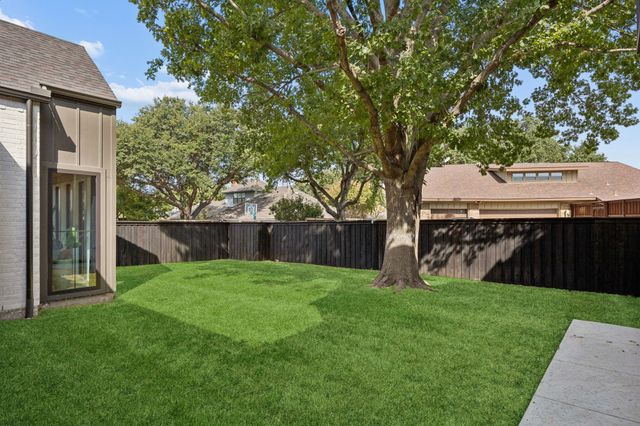 7247 Blythdale Drive, Dallas, TX 75248