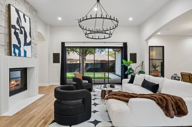 7247 Blythdale Drive, Dallas, TX 75248