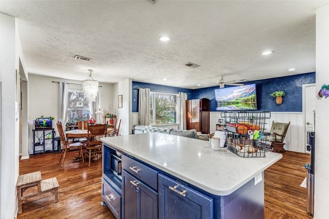 5716 Tracyne Drive, Westworth Village, TX 76114