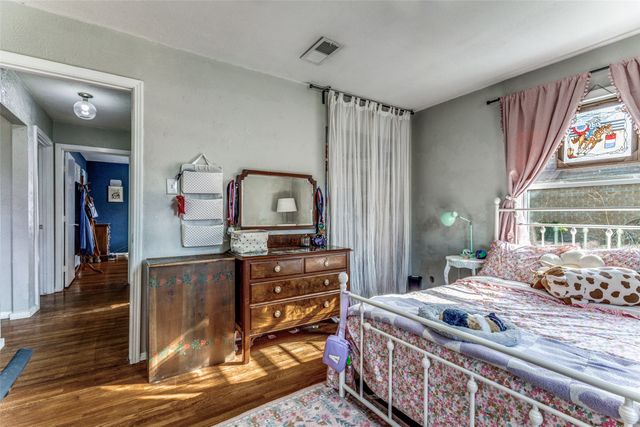 5716 Tracyne Drive, Westworth Village, TX 76114