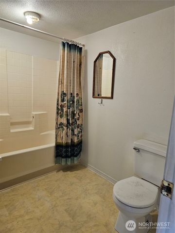 417 Monroe Street, Hoquiam, WA 98550