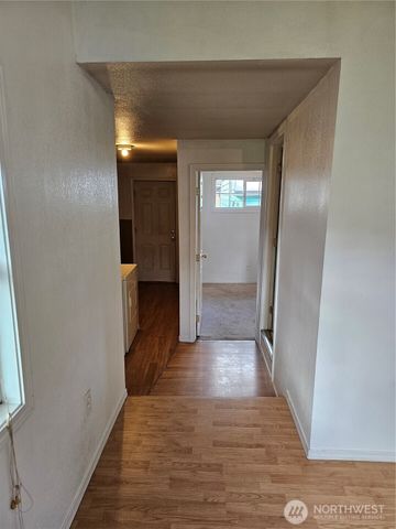 417 Monroe Street, Hoquiam, WA 98550