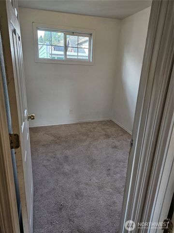 417 Monroe Street, Hoquiam, WA 98550