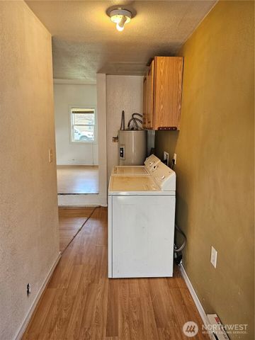 417 Monroe Street, Hoquiam, WA 98550