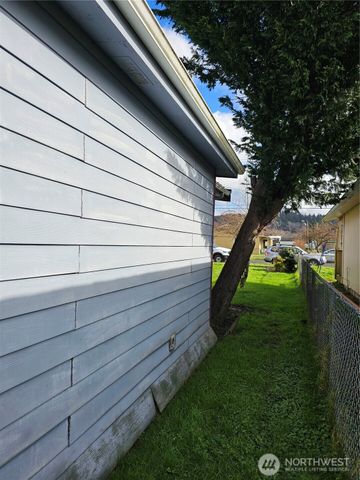 417 Monroe Street, Hoquiam, WA 98550