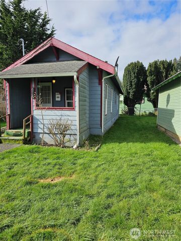 417 Monroe Street, Hoquiam, WA 98550