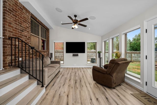 611 Virginia Belle Dr, Smyrna, TN 37167