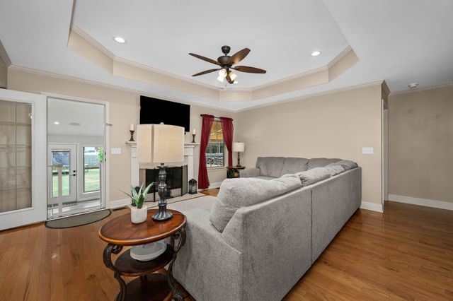 611 Virginia Belle Dr, Smyrna, TN 37167