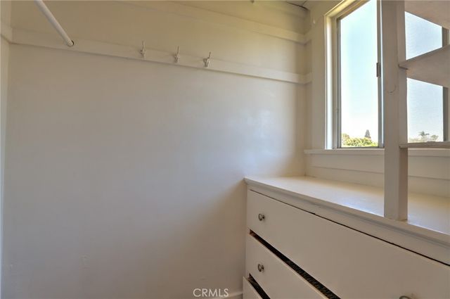 811 E Chapman, Orange, CA 92866