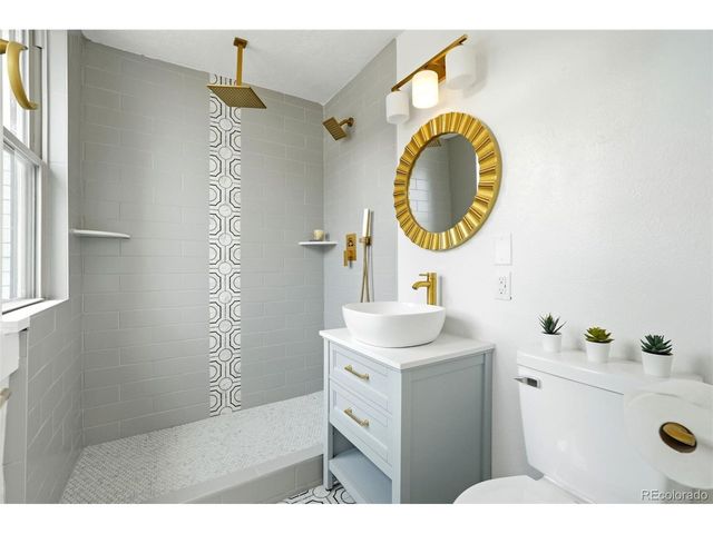 4267 Federal Blvd, Denver, CO 80211