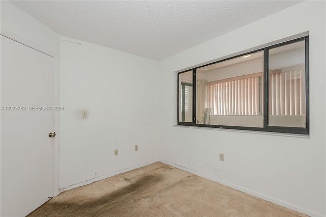 15525 N Miami Lakeway N 205-8, Miami Lakes, FL 33014