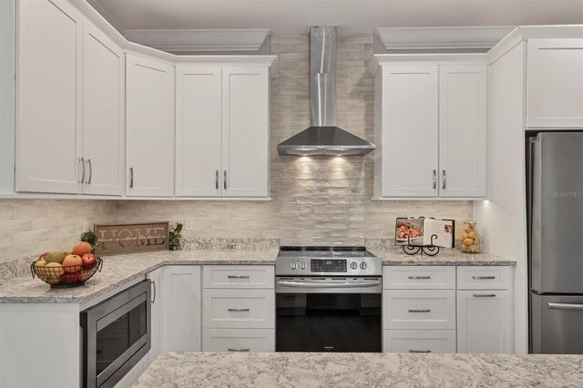 5956 RACHELE DRIVE, Sarasota, FL 34243