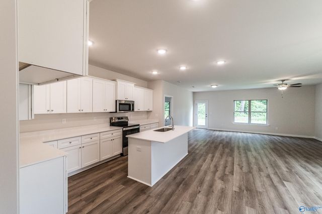 201 Primer Lane, New Market, AL 35761