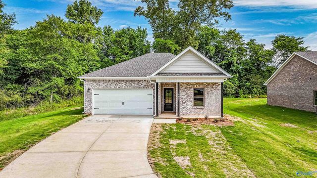201 Primer Lane, New Market, AL 35761