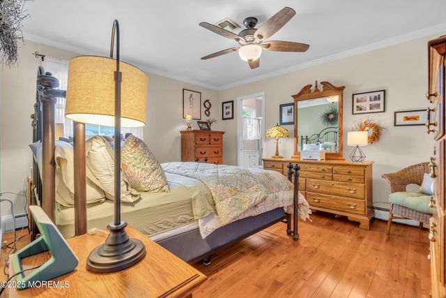 16 Goyave Street, Toms River, NJ 08757