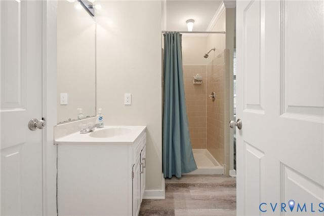 12300 Little Pond Ln, Midlothian, VA 23113