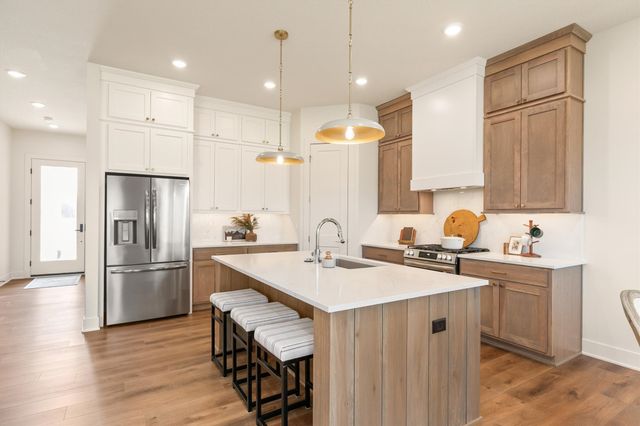 2646 SE Steele Drive, Waukee, IA 50263