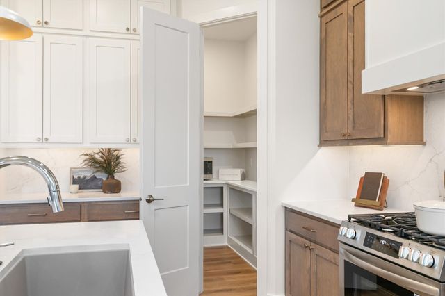 2646 SE Steele Drive, Waukee, IA 50263