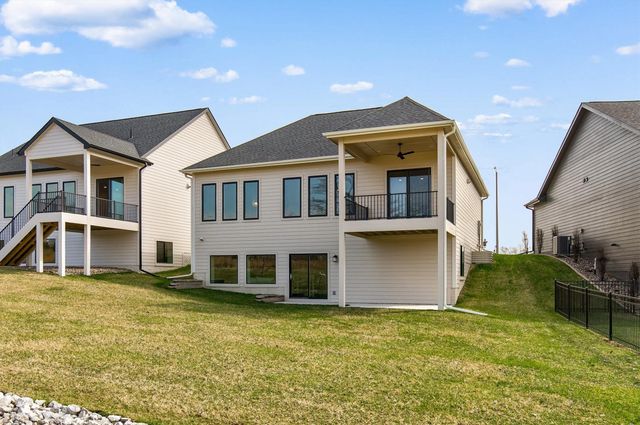 2646 SE Steele Drive, Waukee, IA 50263