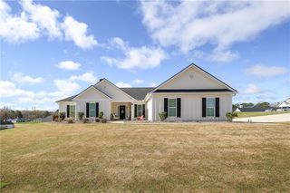 122 Advent Drive, Winder, GA 30680