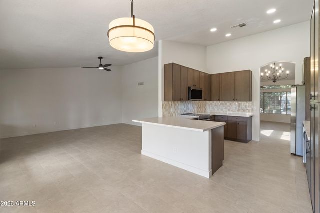 4319 W CREEDANCE Boulevard, Glendale, AZ 85310