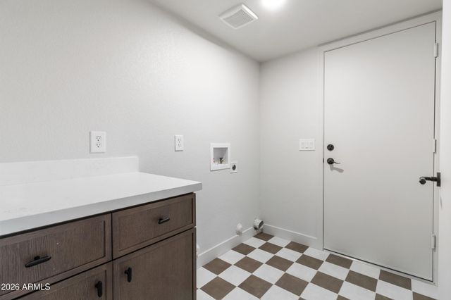 4319 W CREEDANCE Boulevard, Glendale, AZ 85310