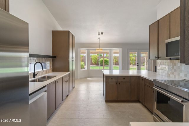 4319 W CREEDANCE Boulevard, Glendale, AZ 85310
