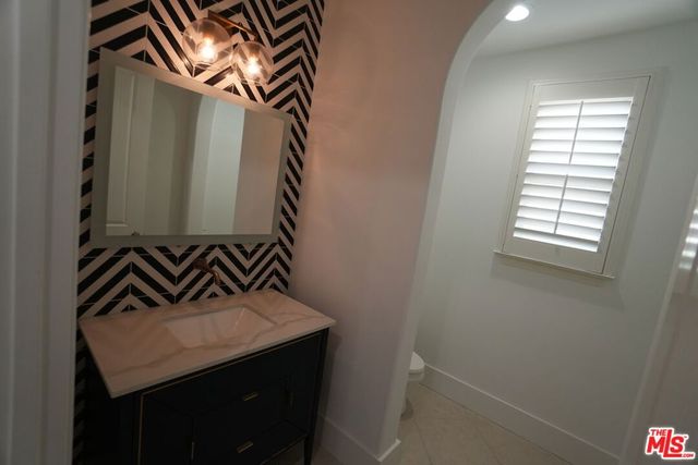 20451 Via Sansovino, Northridge, CA 91326