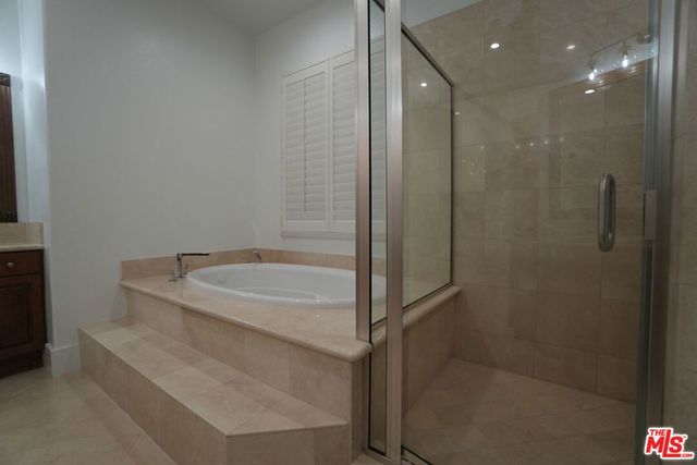 20451 Via Sansovino, Northridge, CA 91326
