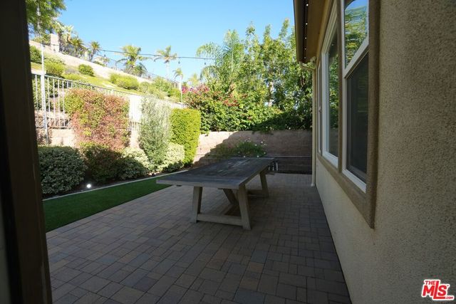 20451 Via Sansovino, Northridge, CA 91326
