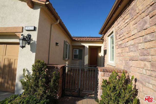 20451 Via Sansovino, Northridge, CA 91326