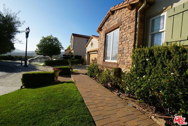 20451 Via Sansovino, Northridge, CA 91326