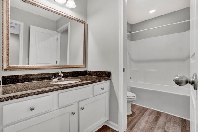 201 Fern Hollow Way, Mauldin, SC 29662