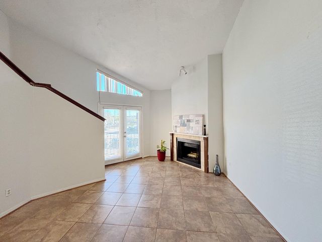 10855 Meadowglen Lane 1024, Houston, TX 77042