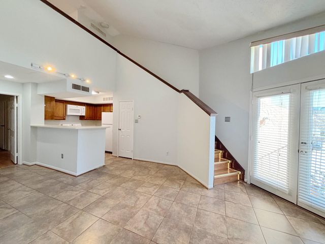 10855 Meadowglen Lane 1024, Houston, TX 77042
