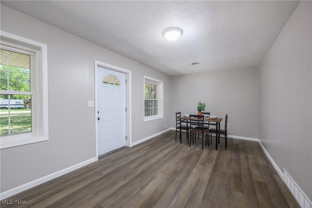 4636 Albert Avenue, Norton, OH 44203