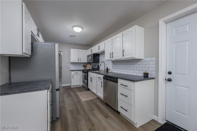 4636 Albert Avenue, Norton, OH 44203