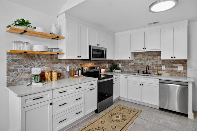 1370 W Point Drive, Mount Pleasant, SC 29466