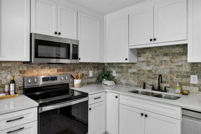 1370 W Point Drive, Mount Pleasant, SC 29466