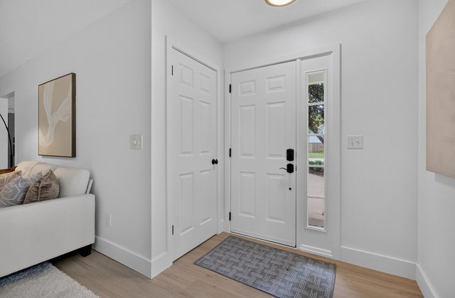 1370 W Point Drive, Mount Pleasant, SC 29466