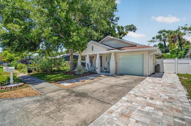5109 17TH AVENUE S, Gulfport, FL 33707