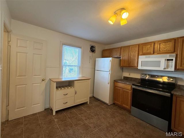 2324 Huntington Avenue, St Louis, MO 63114