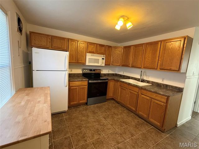 2324 Huntington Avenue, St Louis, MO 63114