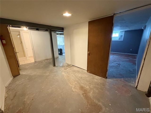 2324 Huntington Avenue, St Louis, MO 63114