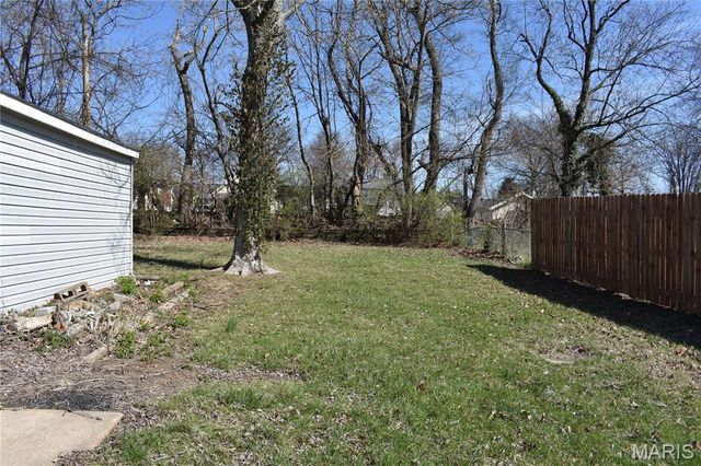 2324 Huntington Avenue, St Louis, MO 63114