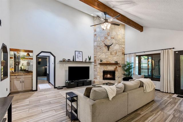 1705 Wild Horse LN, Round Rock, TX 78681