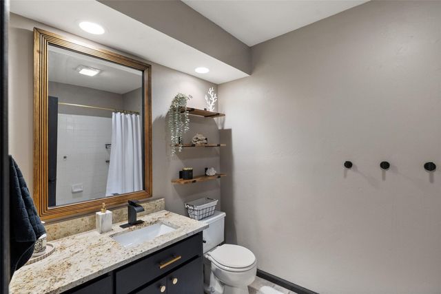 1705 Wild Horse LN, Round Rock, TX 78681