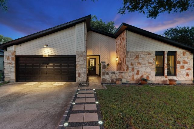 1705 Wild Horse LN, Round Rock, TX 78681